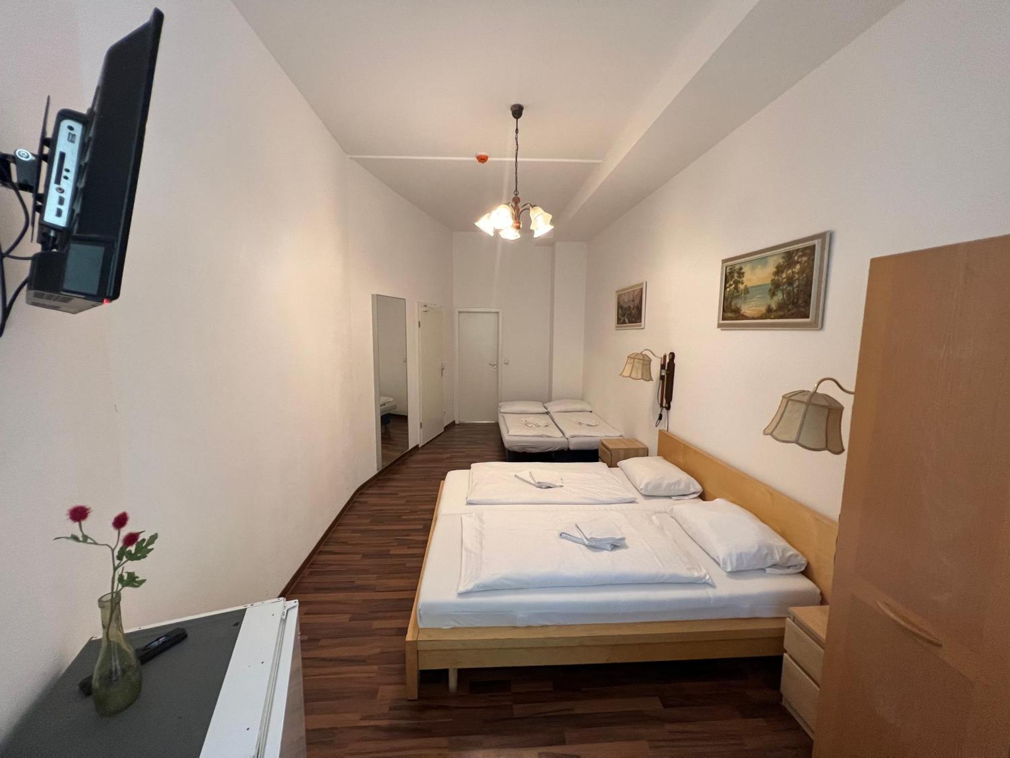 Hotel-Pension Spree Berlin Luaran gambar